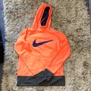 Nike Therma-Fit Drawstring ThumbHole Hoodie